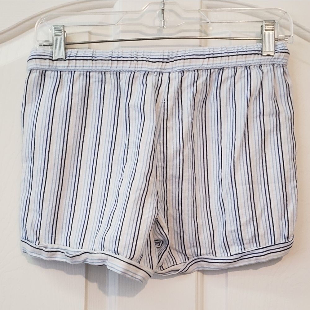 Shorts 3 Pairs - Picture 3 of 10